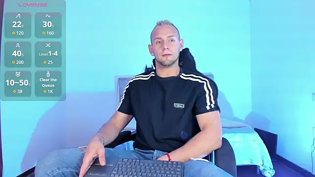 Snapshot of Damon_Bakert chatting on January 13, 2026, 10:57 pm Damon Bakert online show from January 13, 2026, 10:57 pm