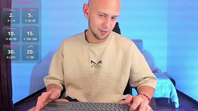 Snapshot of Damon_Bakert chatting on January 17, 2026, 12:42 pm Damon Bakert online show from January 17, 2026, 12:42 pm