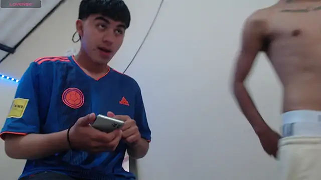 Lukas strong online show from November 16, 2025, 2:33 pm