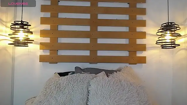 Steev Novoa online show from February 20, 2025, 5:44 am