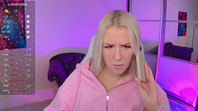 Selenatrend online show from October 19, 2025, 6:27 am