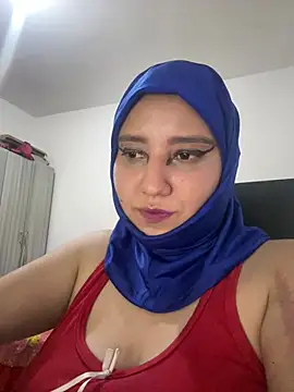 hannahayat online show from May 5, 2026, 11:19 pm
