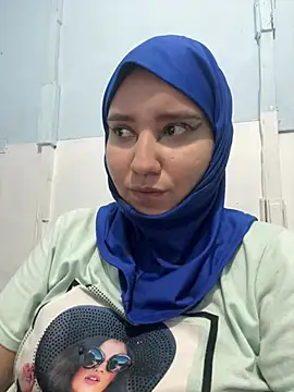 hannahayat online show from June 28, 2026, 9:10 pm