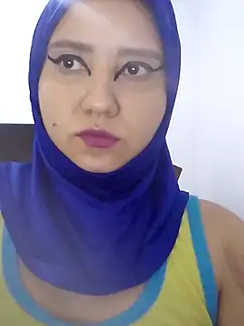 hannahayat online show from May 25, 2026, 2:16 pm