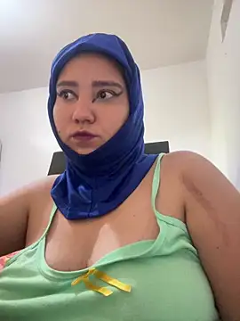 hannahayat online show from June 18, 2026, 2:00 pm