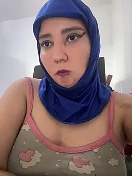 hannahayat online show from June 26, 2026, 3:29 pm