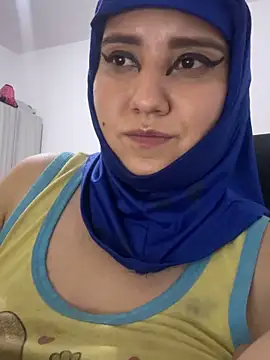 hannahayat online show from June 8, 2026, 1:28 am