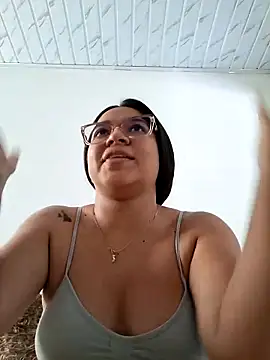 -VICKKY online show from June 10, 2026, 7:26 pm