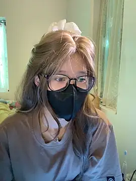 thithi8369 online show from October 3, 2025, 3:52 am