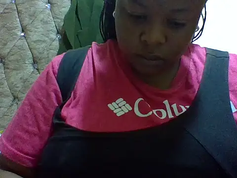 zoey10 online show from April 28, 2026, 7:02 am