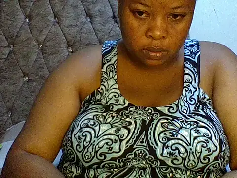 Snapshot of zoey10 chatting on June 25, 2026, 6:46 pm zoey10 online show from June 25, 2026, 6:46 pm