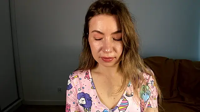 Mia Tasty online show from May 1, 2026, 6:29 am