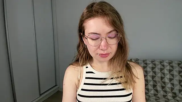 Mia Tasty online show from July 25, 2026, 6:43 am