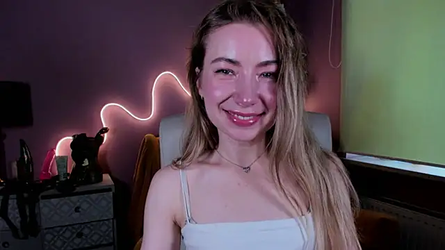 Mia Tasty online show from September 21, 2025, 1:27 pm