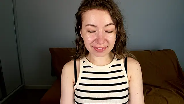 Snapshot of Mia_Tasty chatting on June 21, 2026, 1:28 pm Mia Tasty online show from June 21, 2026, 1:28 pm