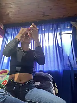ImCrazzy online show from July 30, 2026, 1:43 pm