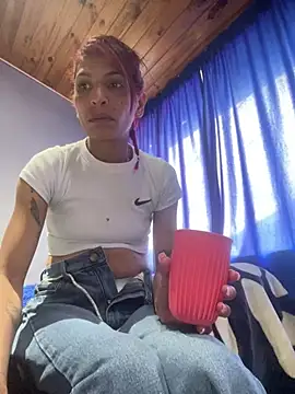 ImCrazzy online show from August 3, 2026, 4:13 pm