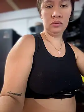 Emiily lee online show from August 5, 2026, 1:16 pm