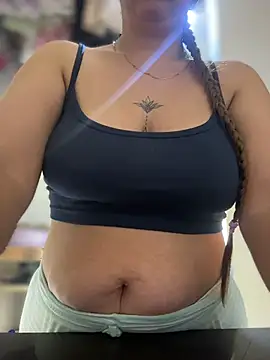 Emiily lee online show from March 11, 2026, 9:14 am