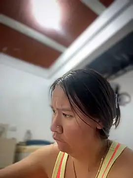 Emiily lee online show from July 23, 2026, 9:06 am