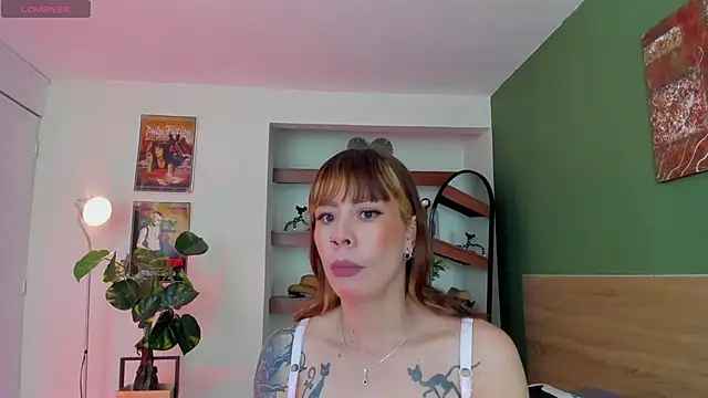 iriiina veneno online show from May 15, 2026, 12:52 am