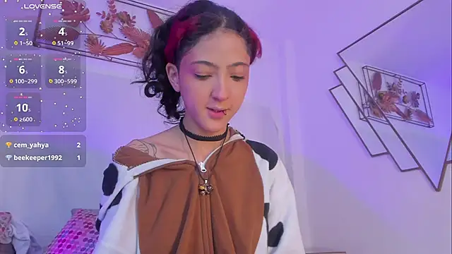 BonnieCute  online show from October 26, 2025, 12:22 am