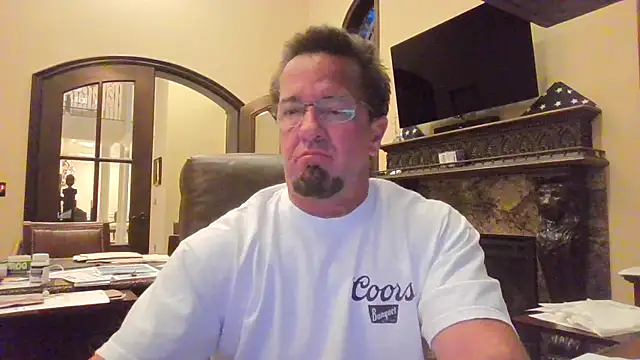 sluttydylan online show from May 8, 2026, 2:48 am