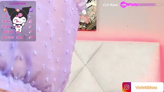 Violettbloss online show from October 3, 2025, 6:26 am