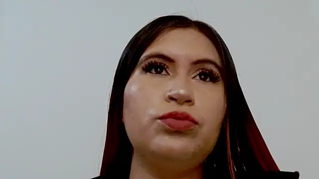 cata  gutierrez  online show from April 29, 2026, 3:11 am
