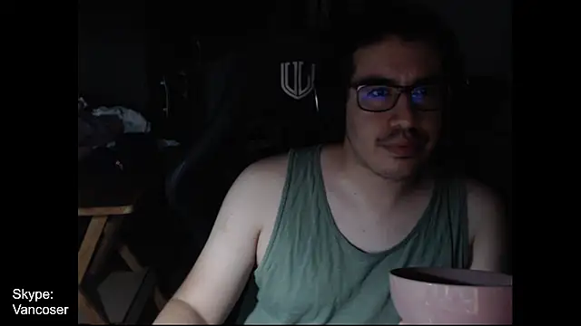 thealfawolf01 online show from January 28, 2025, 11:50 pm