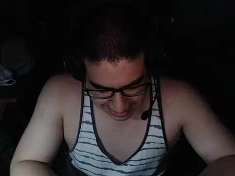 thealfawolf01 online show from June 8, 2026, 6:14 am