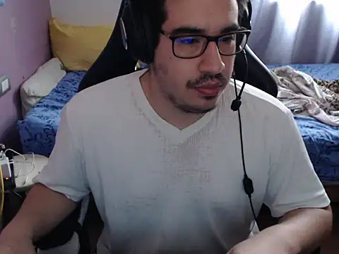 thealfawolf01 online show from July 12, 2026, 4:08 pm