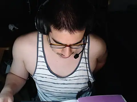 thealfawolf01 online show from March 13, 2026, 4:28 am