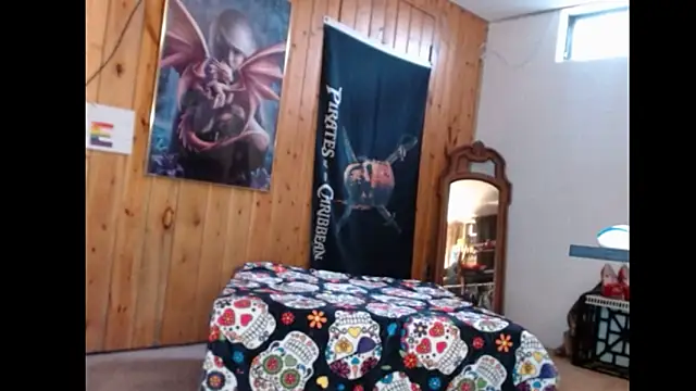 JamieBottoms online show from September 19, 2025, 1:04 pm