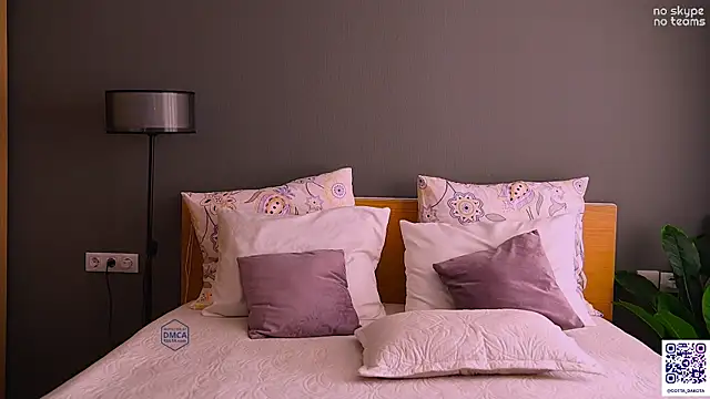 PannaDakota online show from October 12, 2025, 7:21 am