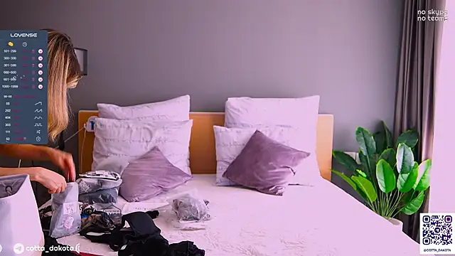 PannaDakota online show from September 25, 2025, 7:36 am