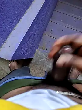 Snapshot of rajesh31tamil chatting on December 23, 2024, 9:27 am rajesh31tamil online show from December 23, 2024, 9:27 am