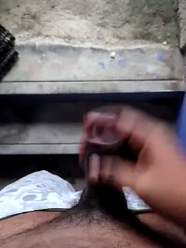 Snapshot of rajesh31tamil chatting on October 20, 2025, 12:56 am rajesh31tamil online show from October 20, 2025, 12:56 am