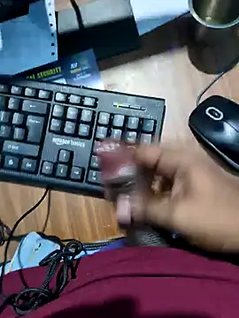 Snapshot of rajesh31tamil chatting on January 4, 2025, 7:34 am rajesh31tamil online show from January 4, 2025, 7:34 am