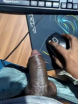 Snapshot of rajesh31tamil chatting on October 21, 2025, 5:18 am rajesh31tamil online show from October 21, 2025, 5:18 am