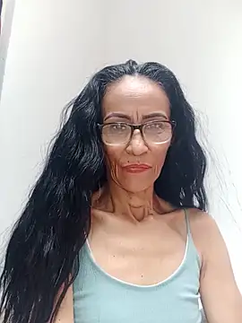 Snapshot of BarbaraMature chatting on June 7, 2026, 3:17 pm BarbaraMature online show from June 7, 2026, 3:17 pm