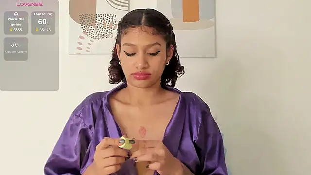 SeleneClark online show from February 19, 2026, 9:01 pm