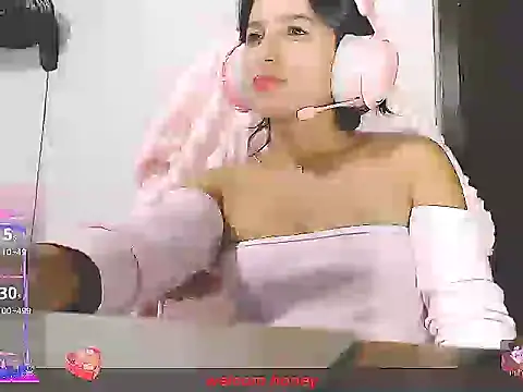 Snapshot of tifany19_ chatting on February 9, 2026, 3:59 am tifany19 online show from February 9, 2026, 3:59 am