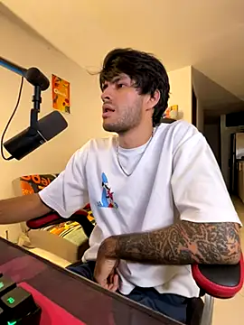 justin stark7 online show from September 16, 2025, 12:33 am