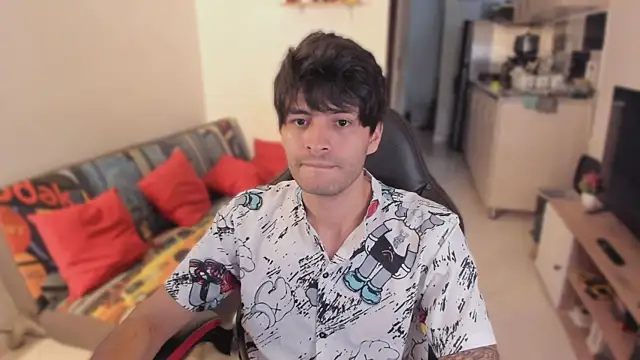 justin stark7 online show from November 3, 2025, 9:07 pm