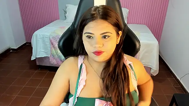 Snapshot of samy_19_ chatting on August 7, 2026, 11:05 am samy 19 online show from August 7, 2026, 11:05 am