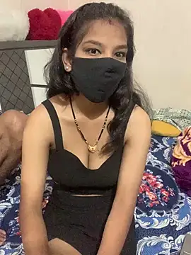 hottiess69 online show from December 7, 2024, 11:07 pm