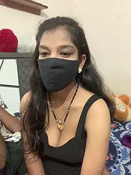 hottiess69 online show from January 29, 2025, 11:14 pm