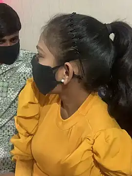 hottiess69 online show from December 6, 2024, 5:17 pm