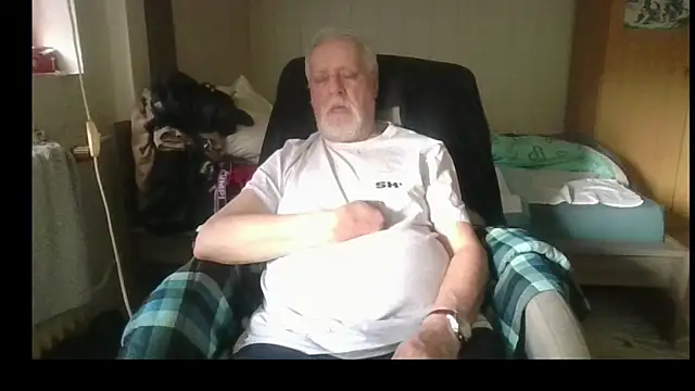 Snapshot of Sammy1660 chatting on June 21, 2026, 4:46 pm Sammy1660 online show from June 21, 2026, 4:46 pm